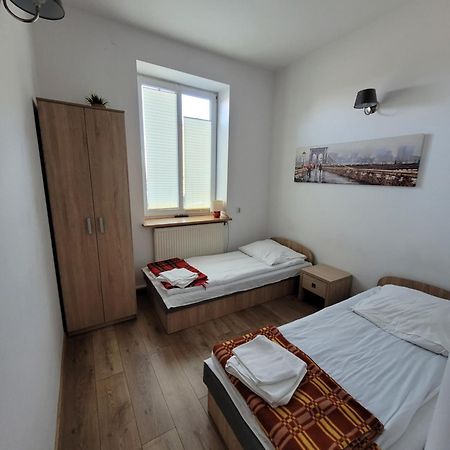 Dworek Sobieskiego Skierniewice Exteriör bild
